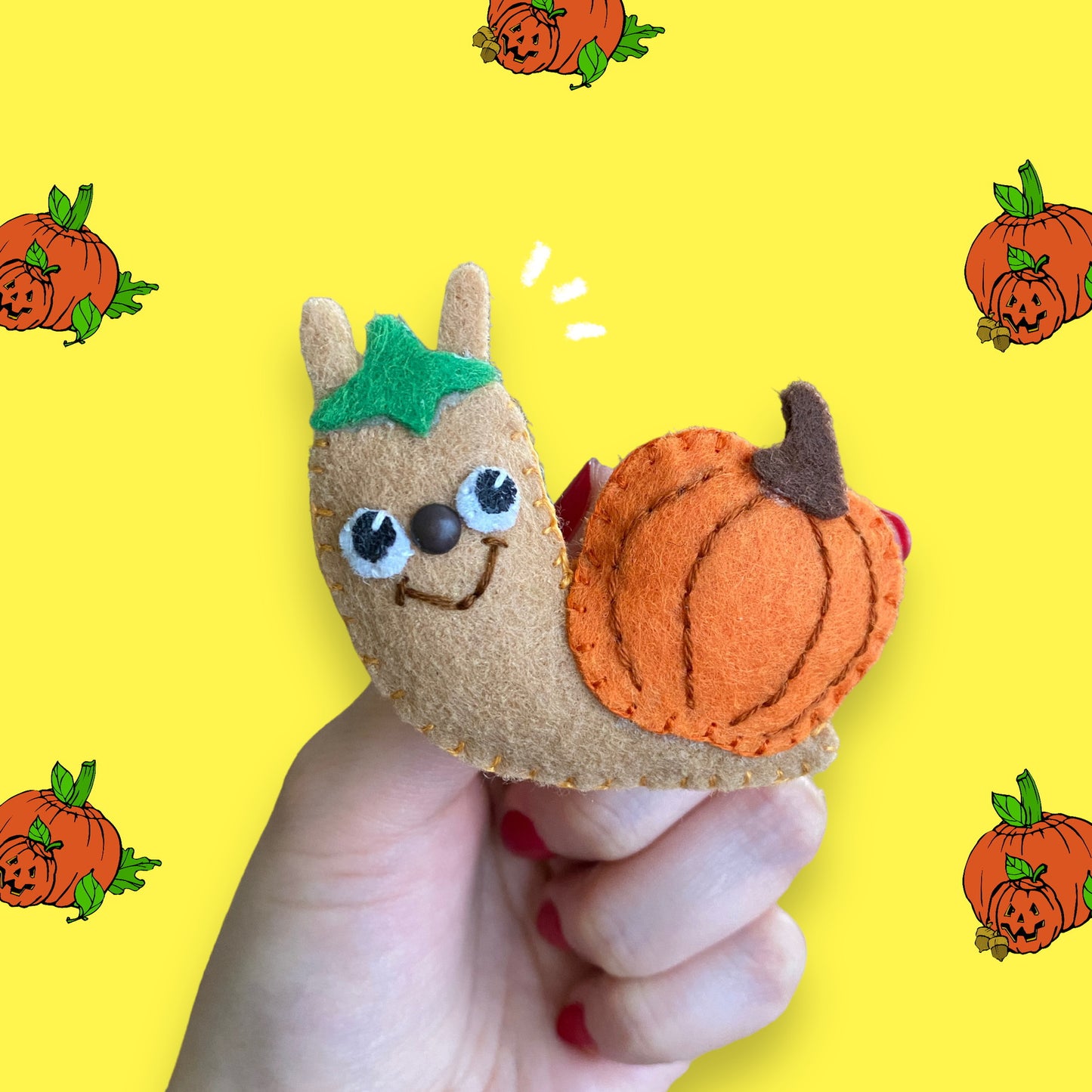 pumpkin snail pin/brooch