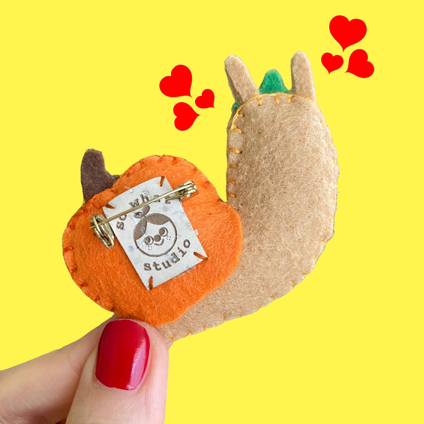 pumpkin snail pin/brooch